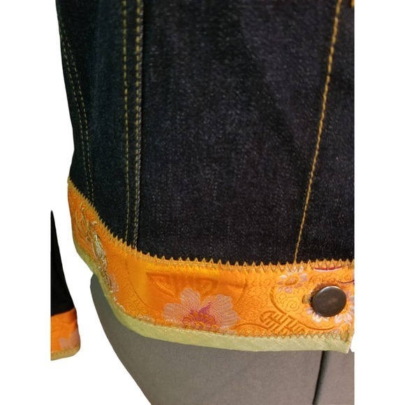 Harlow Women's Blue Jacket Size M (Actual Size Small) Pit to Pit 19 in - Picture 3 of 6